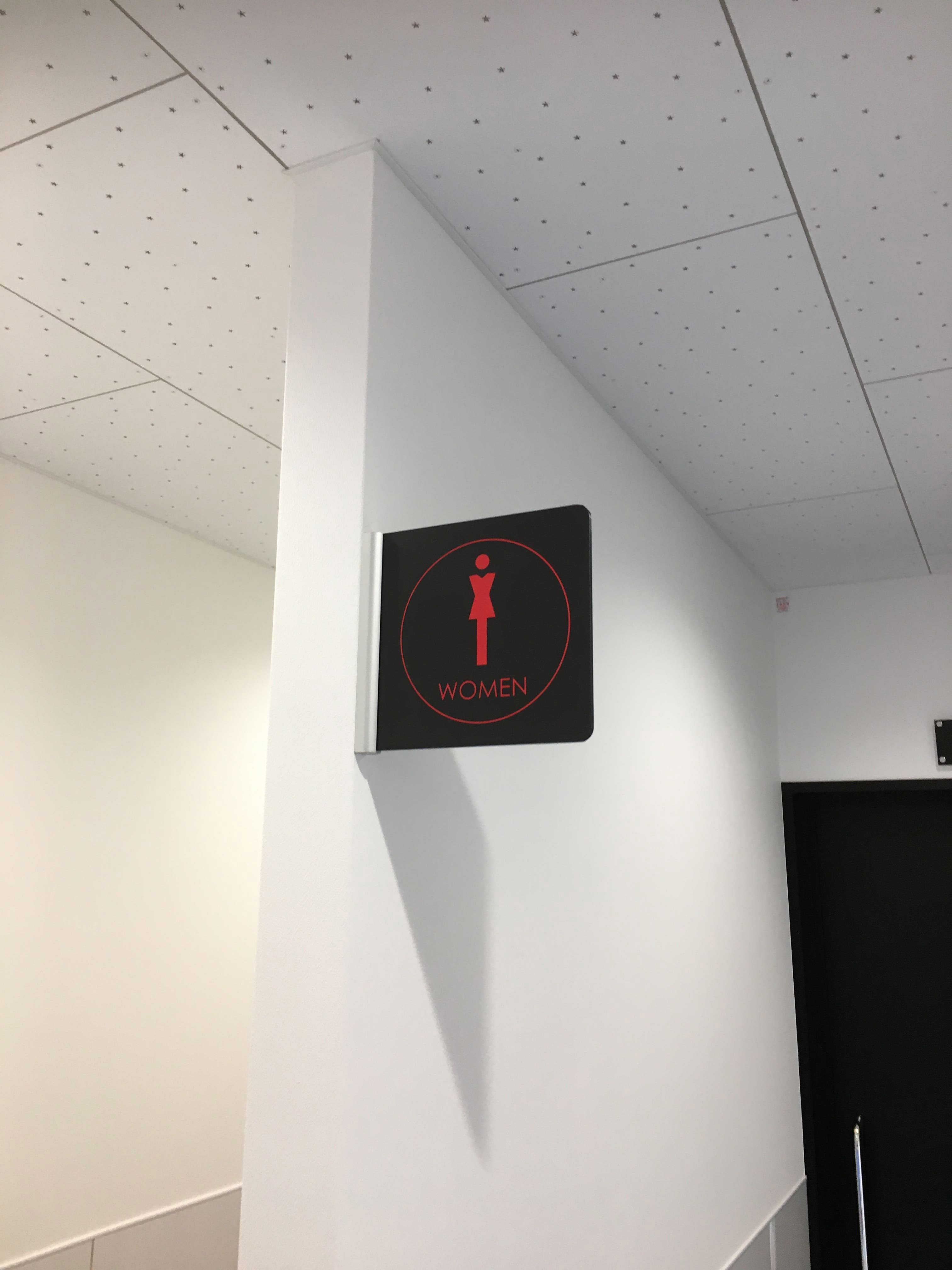 ピクトサイン取付